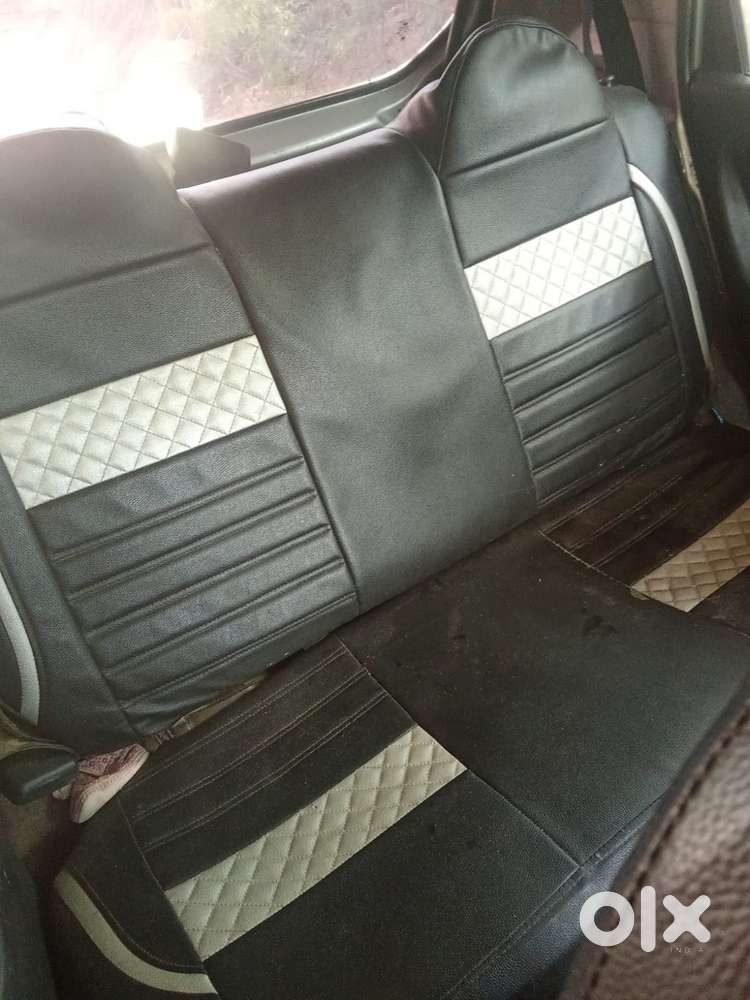 Maruti Suzuki 800 2010