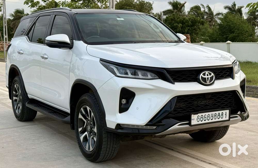 Toyota Fortuner Legender 4x2 At 2.8, 2024, Diesel