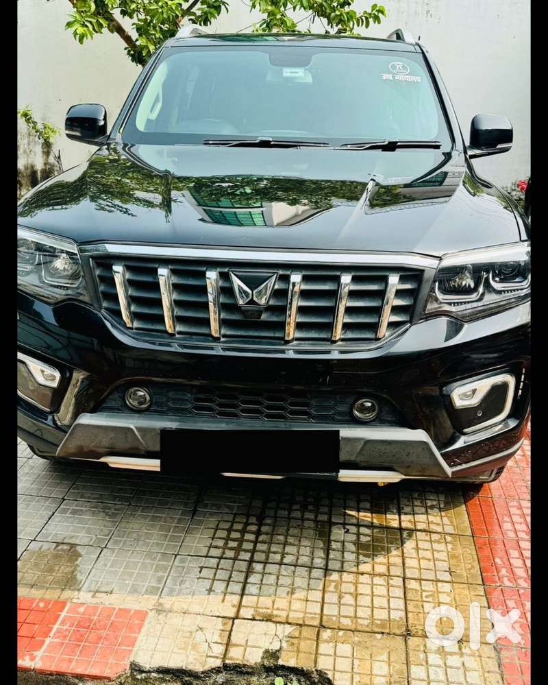 Mahindra Scorpio-n 2.2 Z8 L Diesel At 7 Str, 2023, Diesel