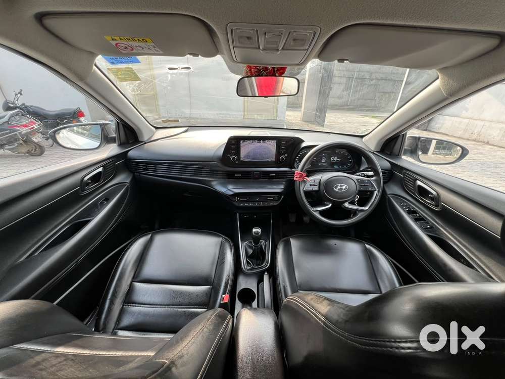 Hyundai I20 Sportz 1.2 Vtvt, 2023, Petrol