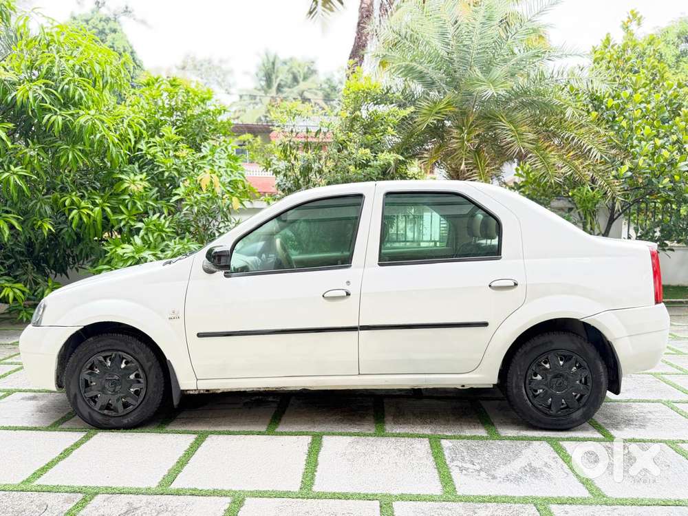 Mahindra Renault Logan, 2011, Diesel
