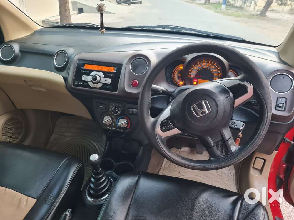 Honda Brio Vx (o) Mt, 2013, Petrol