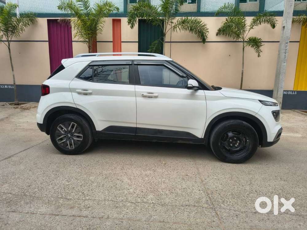 Hyundai Venue [2022-ongoing] 1.5 Crdi Sx, 2021, Diesel