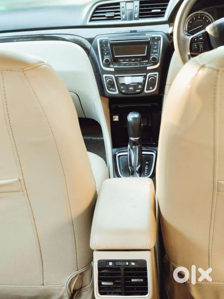 Maruti Suzuki Ciaz 2014-2017 At Zxi, 2016, Petrol