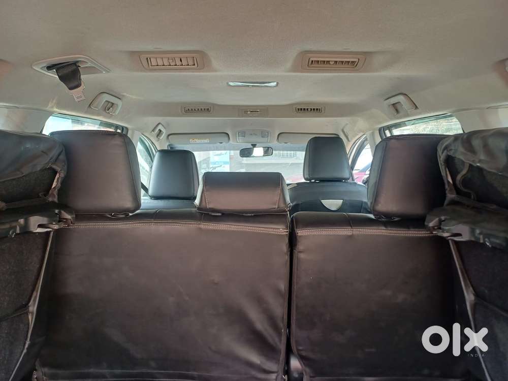 Toyota Innova Crysta 2.4 G Mt, 2023, Diesel