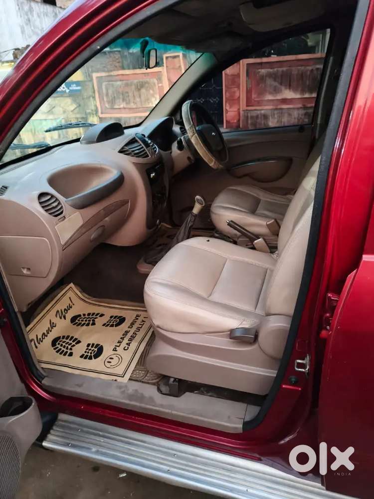 Mahindra Xylo 2012
