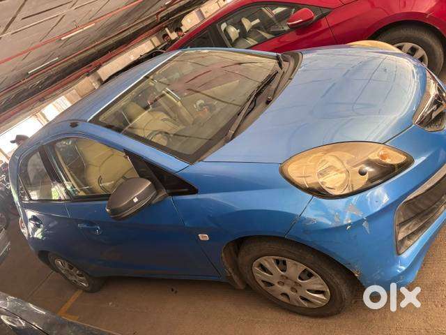 Single Handed Self Driven Honda Brio Smt For Sale