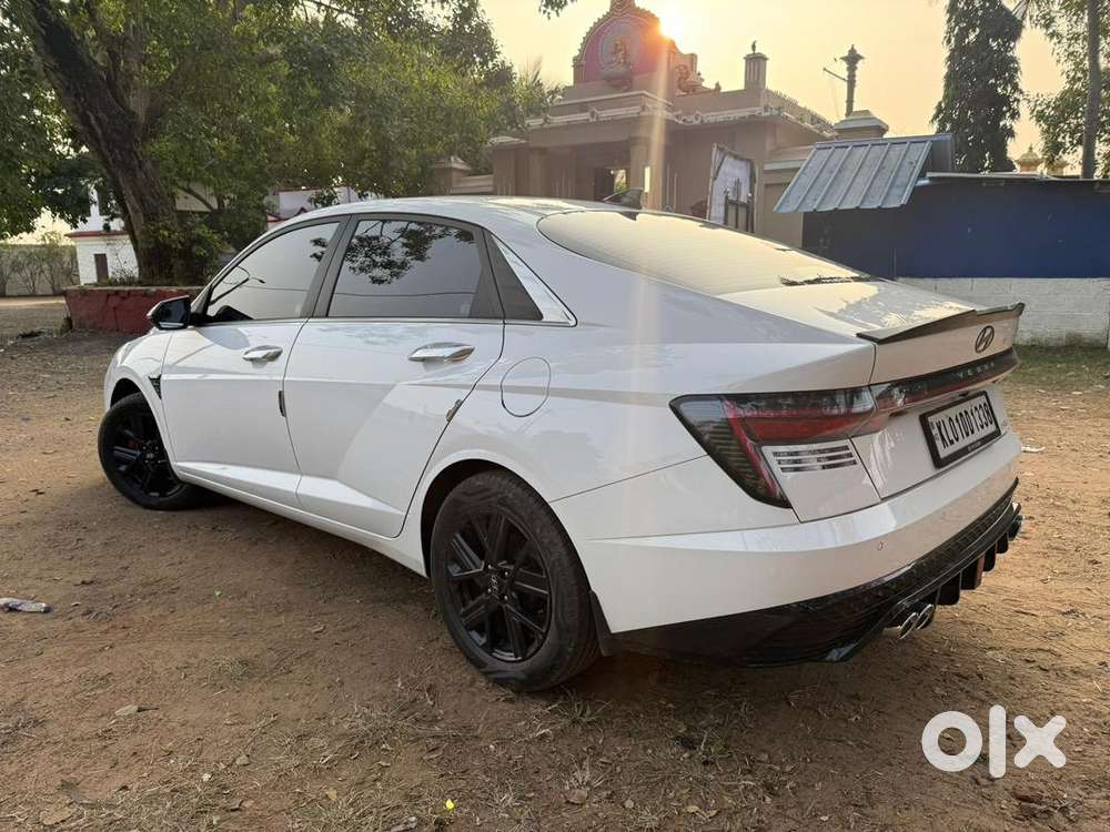 Hyundai New Verna 2024 Petrol Well Maintained