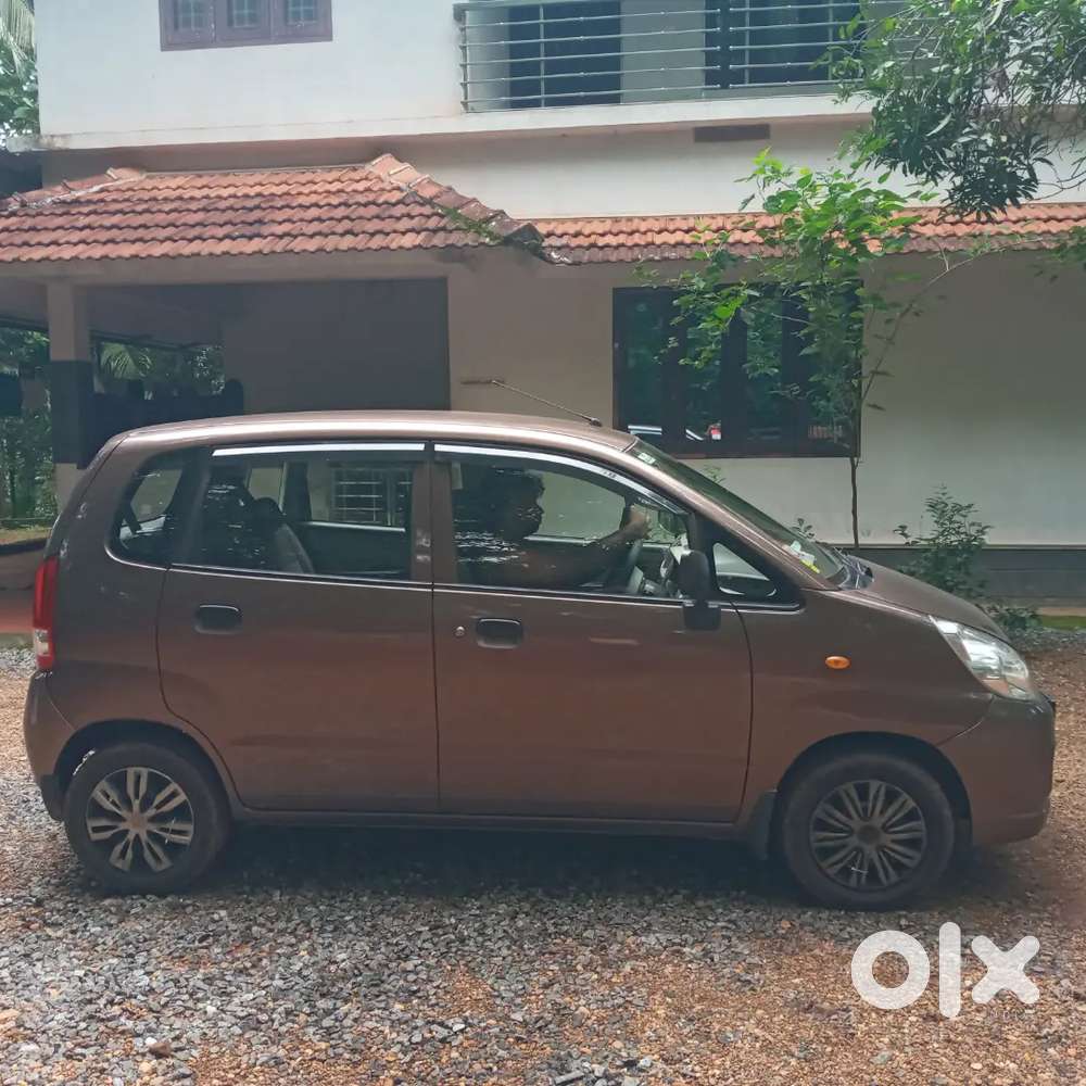 Maruti Suzuki Zen Estilo 2013 Petrol Well Maintained