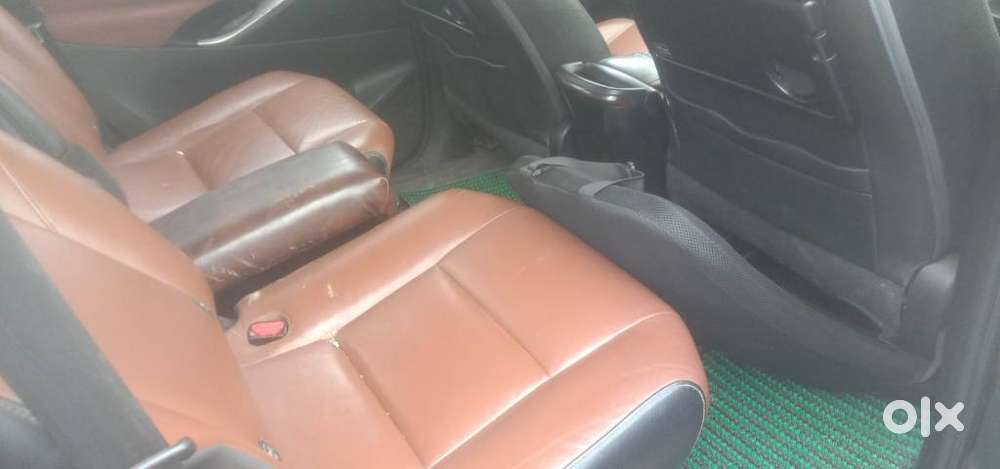 Toyota Innova Crysta 2.8 Z, 2016, Diesel