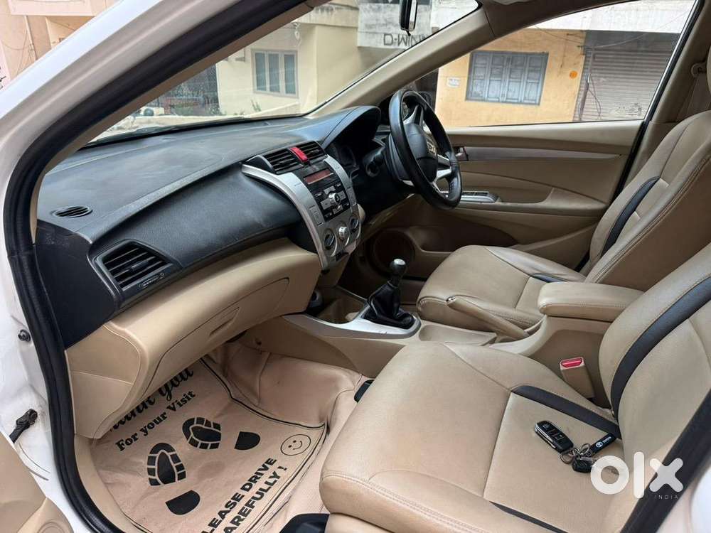Honda City Ivtech Petrol 2010 --excellent Condition. Ready To Drive