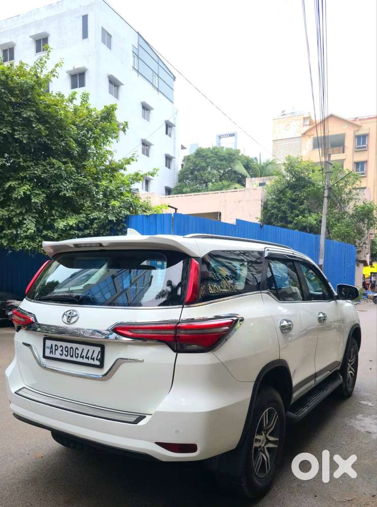 Toyota Fortuner 4x2 Mt 2.8 Diesel, 2022, Diesel