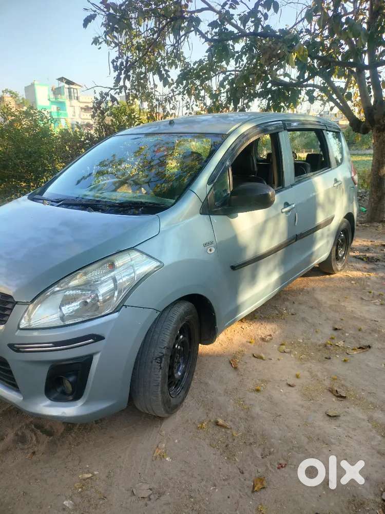 Maruti Suzuki Ertiga 2013 Diesel 250000 Km Driven