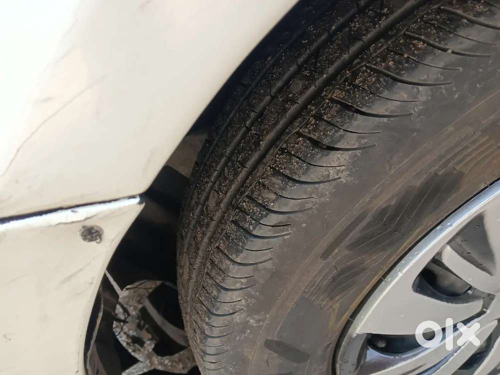 Maruti Suzuki Dzire 2011