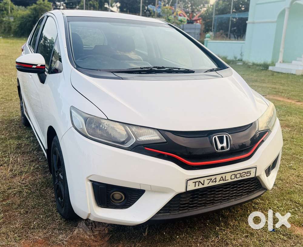 Honda Jazz 1.2 V I Vtec Privilege, 2015, Petrol