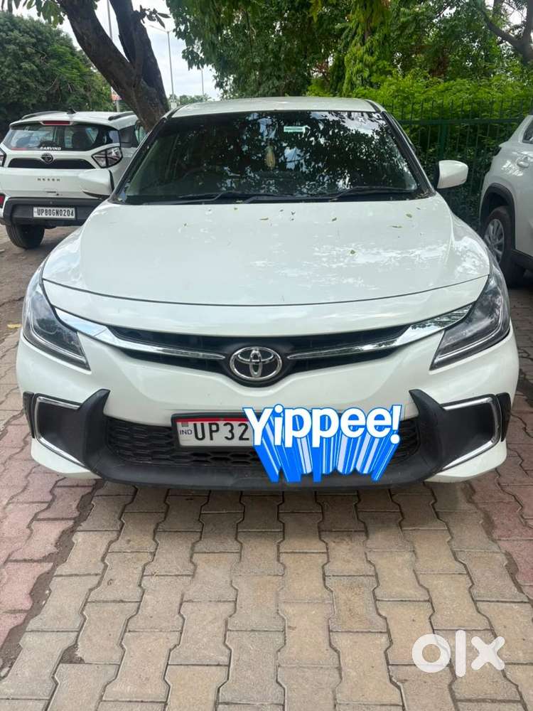 Toyota Glanza Petrol Manual 2024