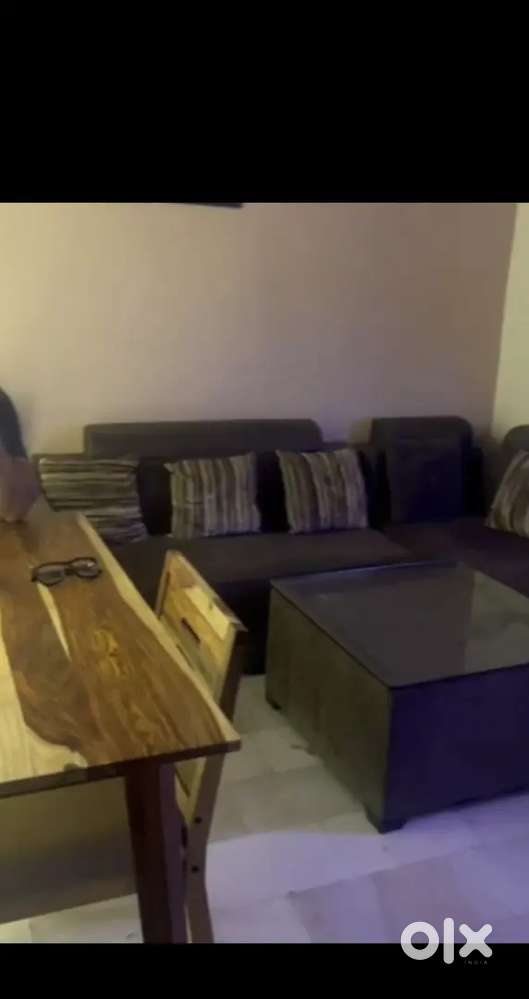 5 seater L- Shape Sofa - Rs 7,000