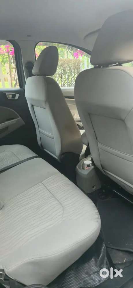 Ford Ecosport 2015 Petrol 81000 Km Driven