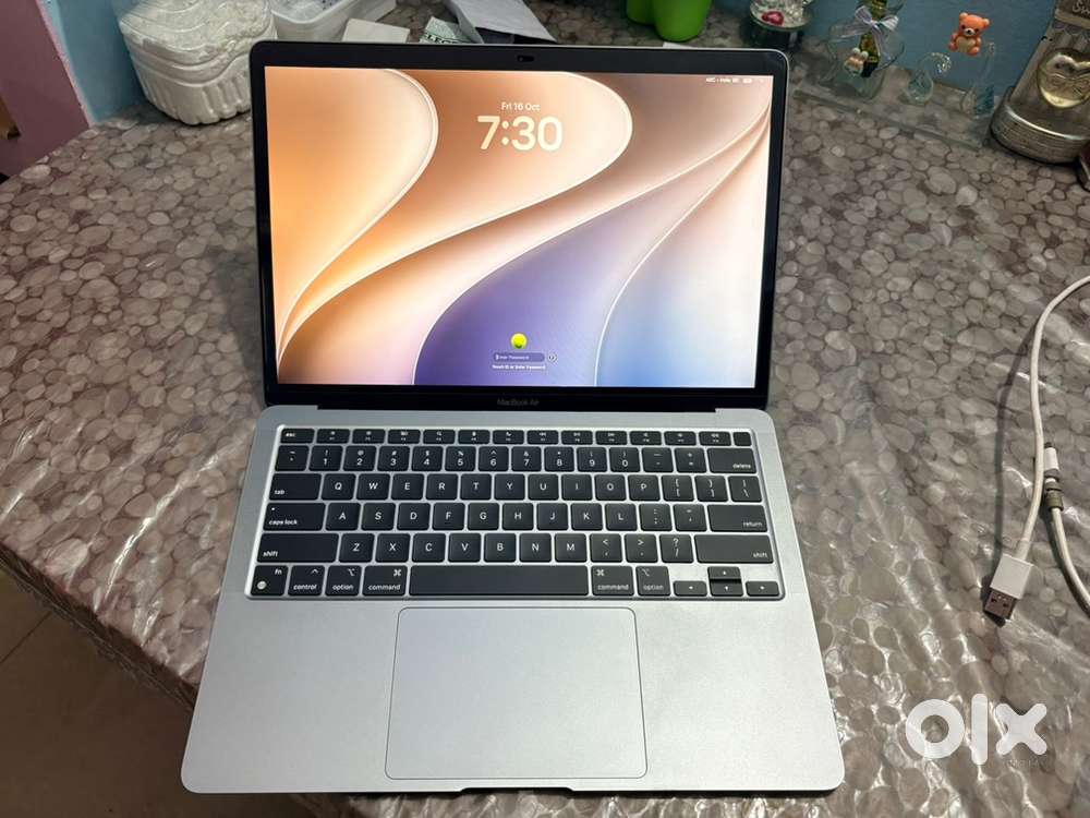 MacBook Air M1