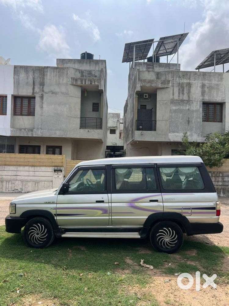 Toyota Qualis Fs 8seater, 2004, Diesel
