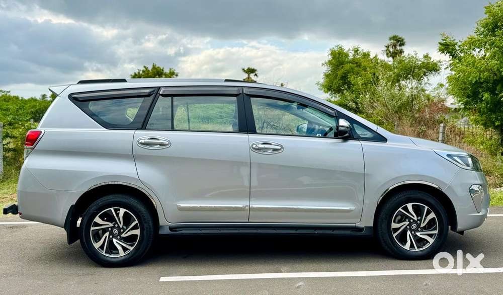 Toyota Innova Crysta 2.4 G Mt, 2021, Diesel