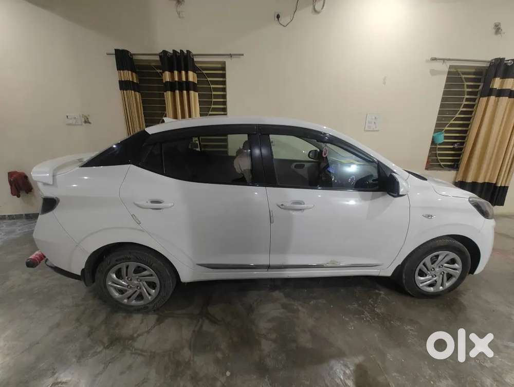 Hyundai Aura 2022 Variant