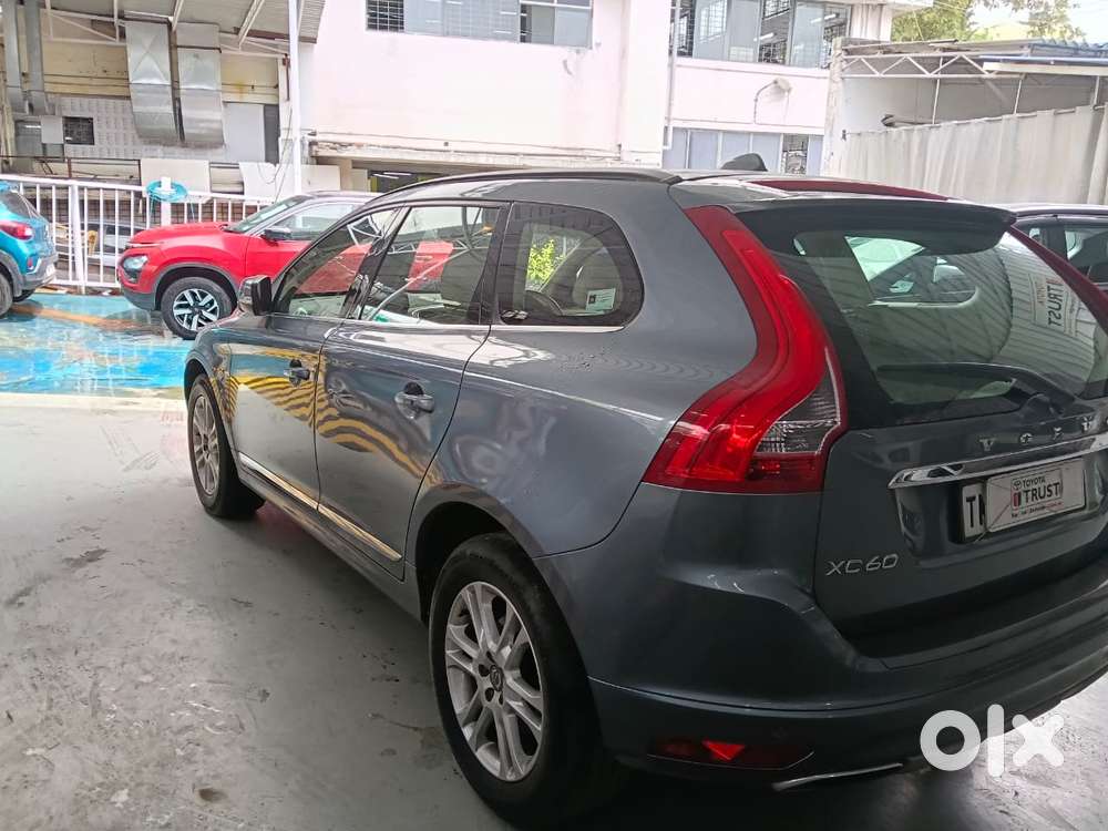 Volvo Xc60 D5 Awd Automatic, 2017, Diesel
