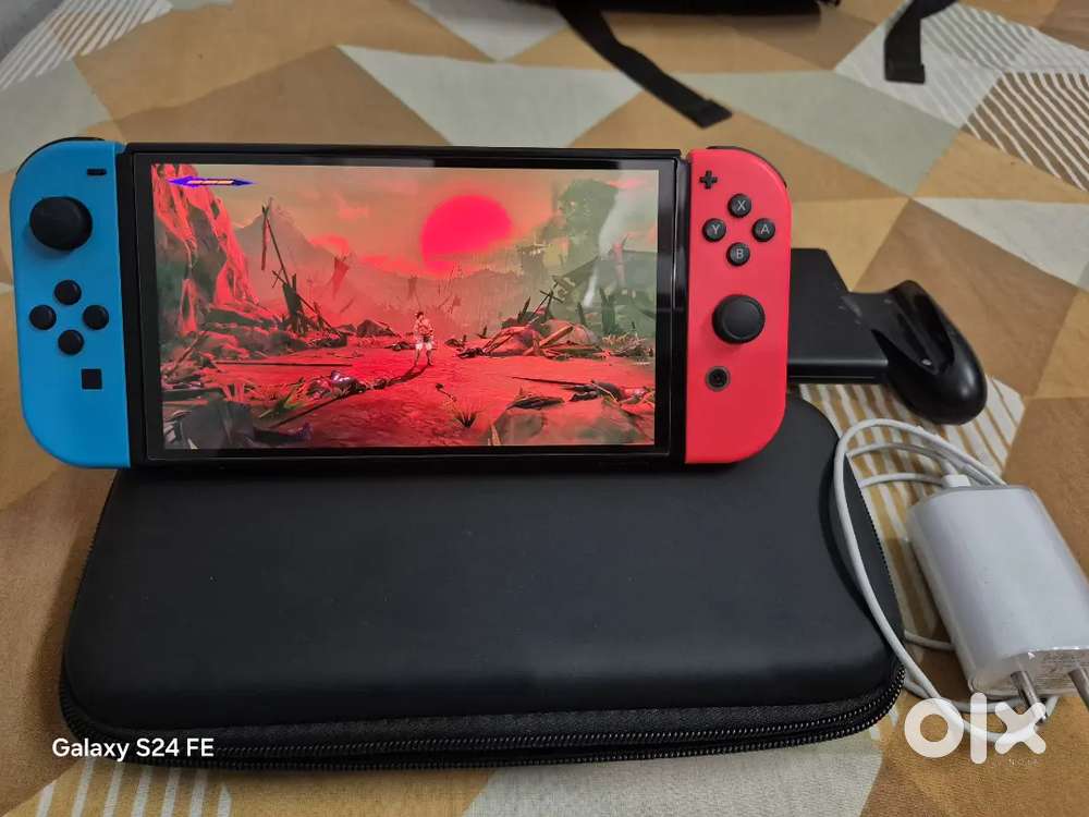 Nintendo Switch OLED 64GB – Excellent Condition - Games