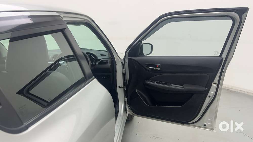 Maruti Suzuki Swift Vvt Vxi, 2021, Petrol