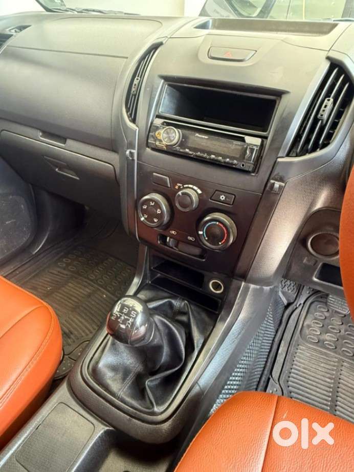Isuzu D-max Space Cab Flat Deck Ac, 2019, Diesel