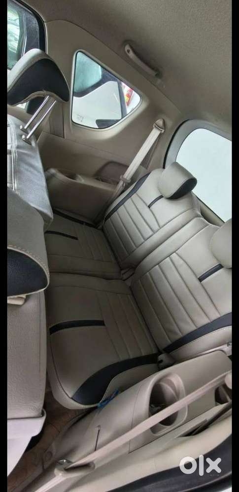 Maruti Suzuki Ertiga, 2017, Petrol