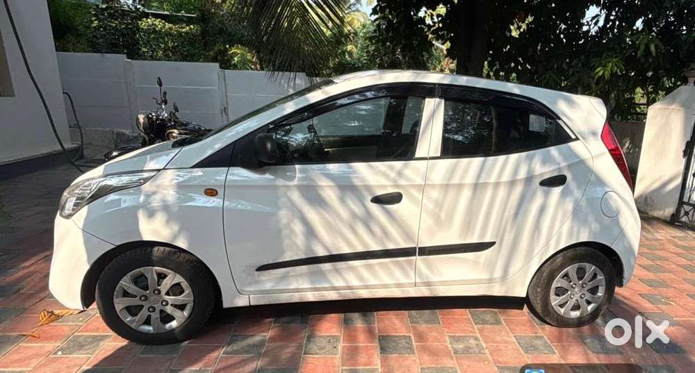 Hyundai Eon 2016 Petrol Well Maintained