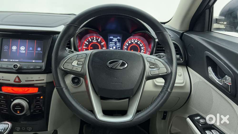 Mahindra Xuv300 W8, 2022, Petrol