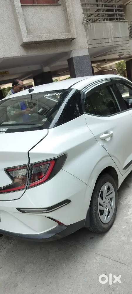 Hyundai Aura 2021 Variant
