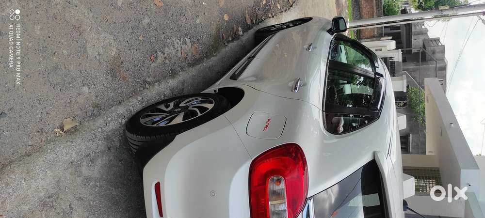 Maruti Suzuki Baleno Zeta 2021