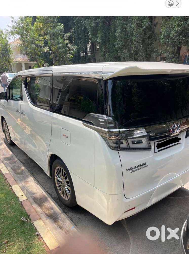 Toyota Vellfire, 2022, Petrol