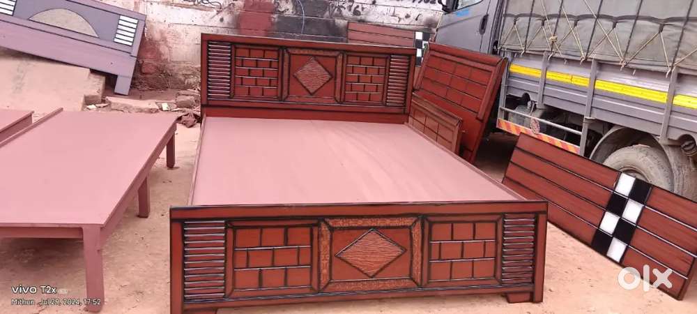 New Queen size bed without storage in wholesale price cod available.