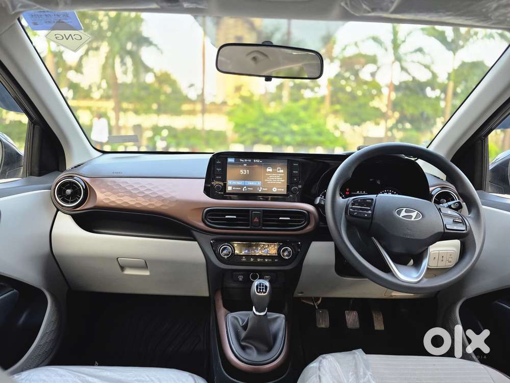 Hyundai Aura 1.2 Sx Cng, 2025, Cng & Hybrids