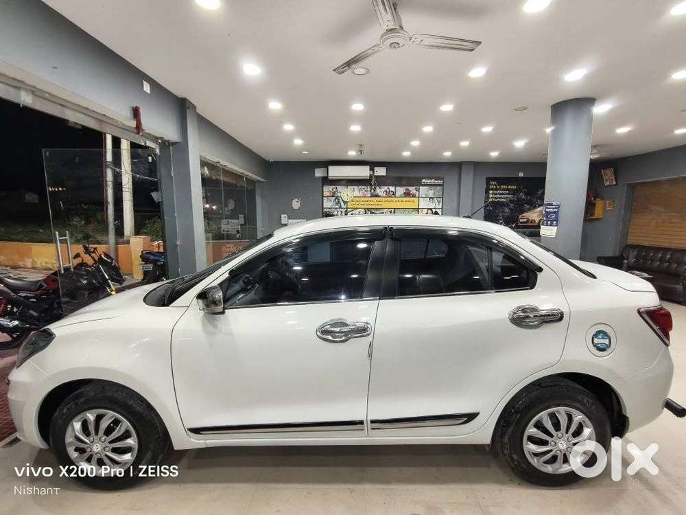 Maruti Suzuki Dzire 1.2 Vxi, 2022, Petrol