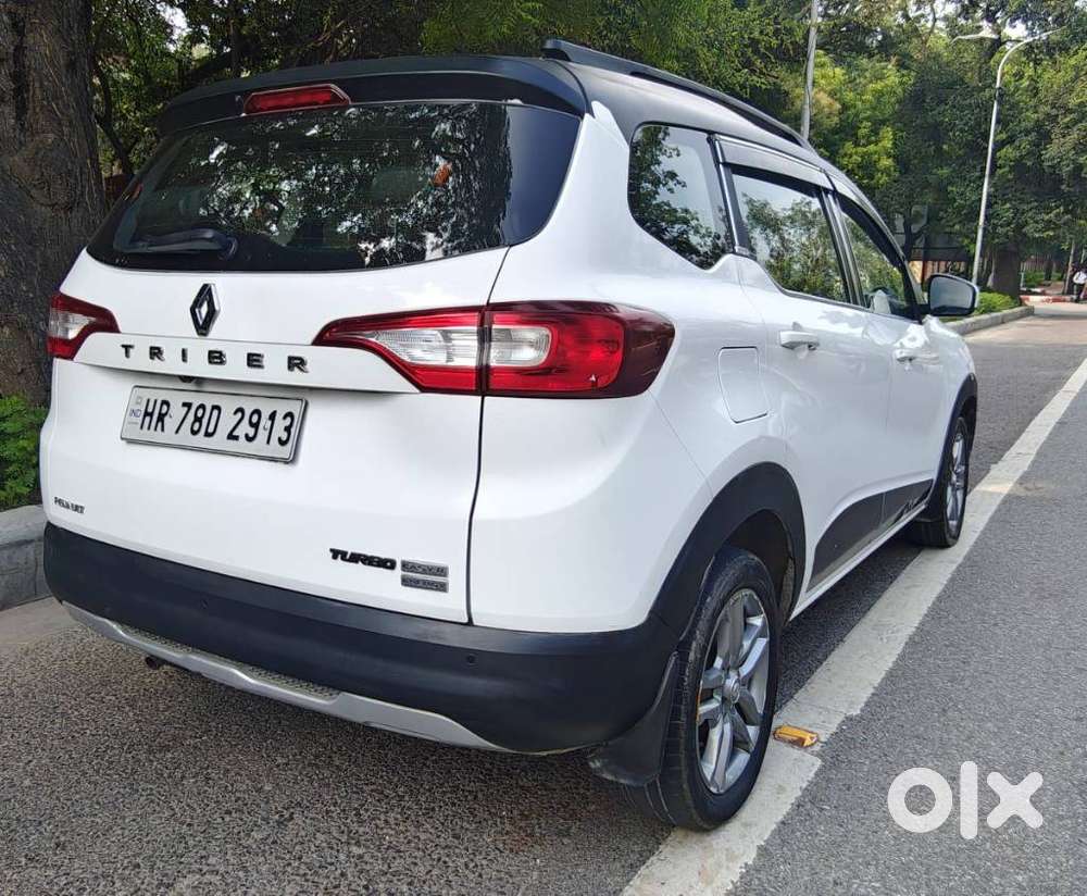 Renault Triber 1.0 Rxz Amt Dual Tone, 2021, Petrol