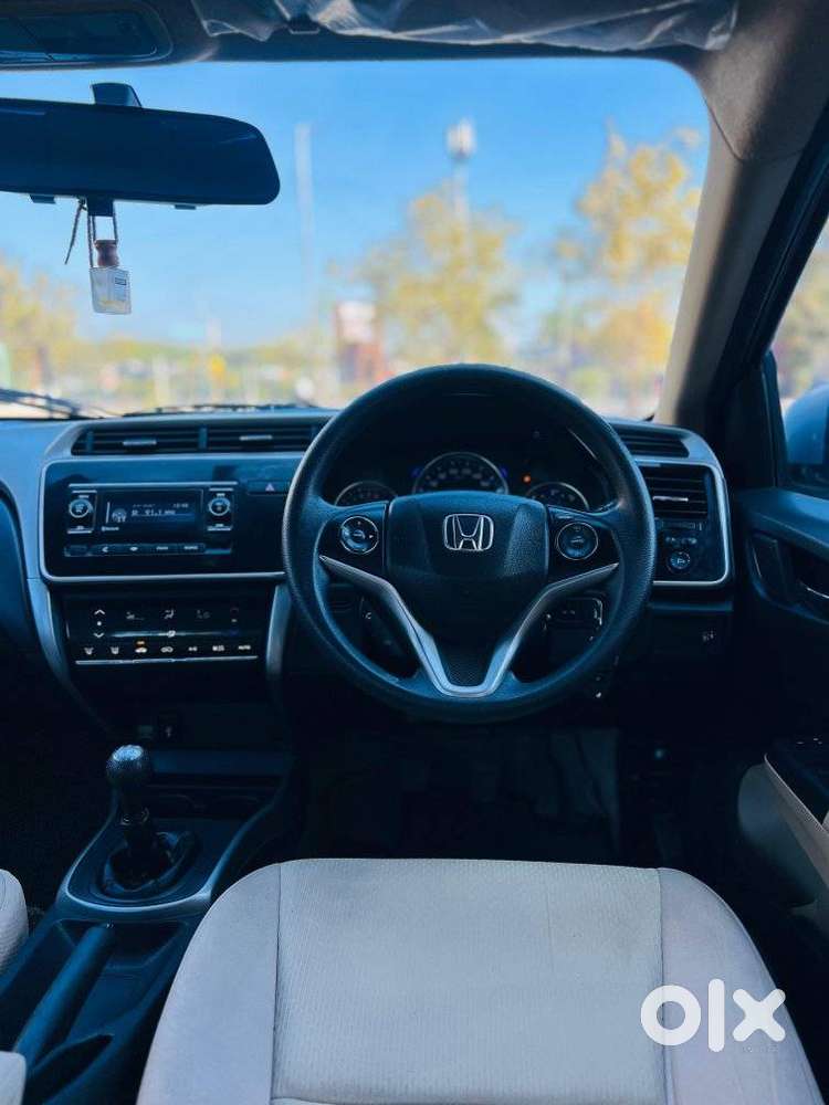 Honda City I-vtec Sv, 2018, Petrol