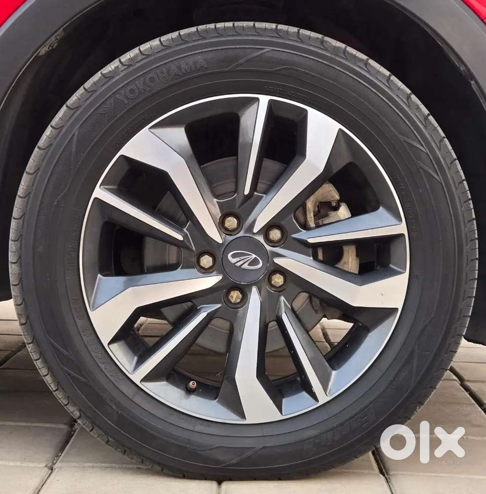 Mahindra Xuv300 2019 Diesel 90000 Km Driven