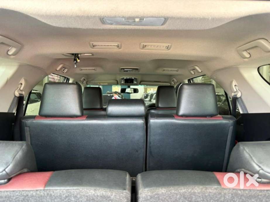 Toyota Fortuner Legender 4x2 At 2.8, 2021
