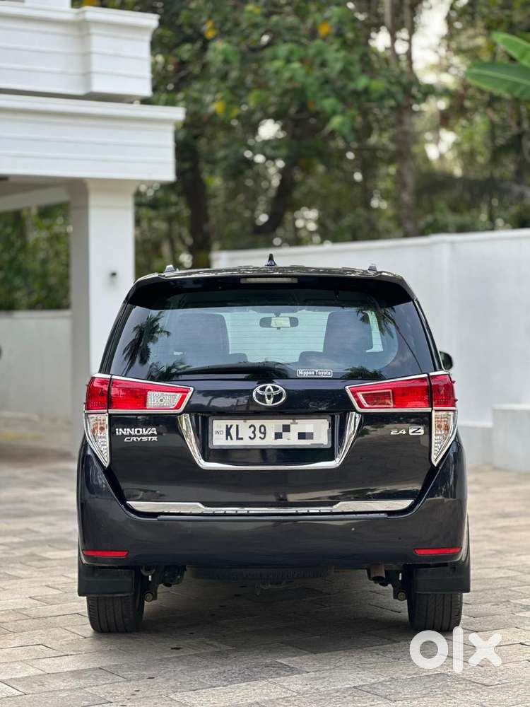 Toyota Innova Crysta 2.4 Z 7 Str, 2022, Diesel