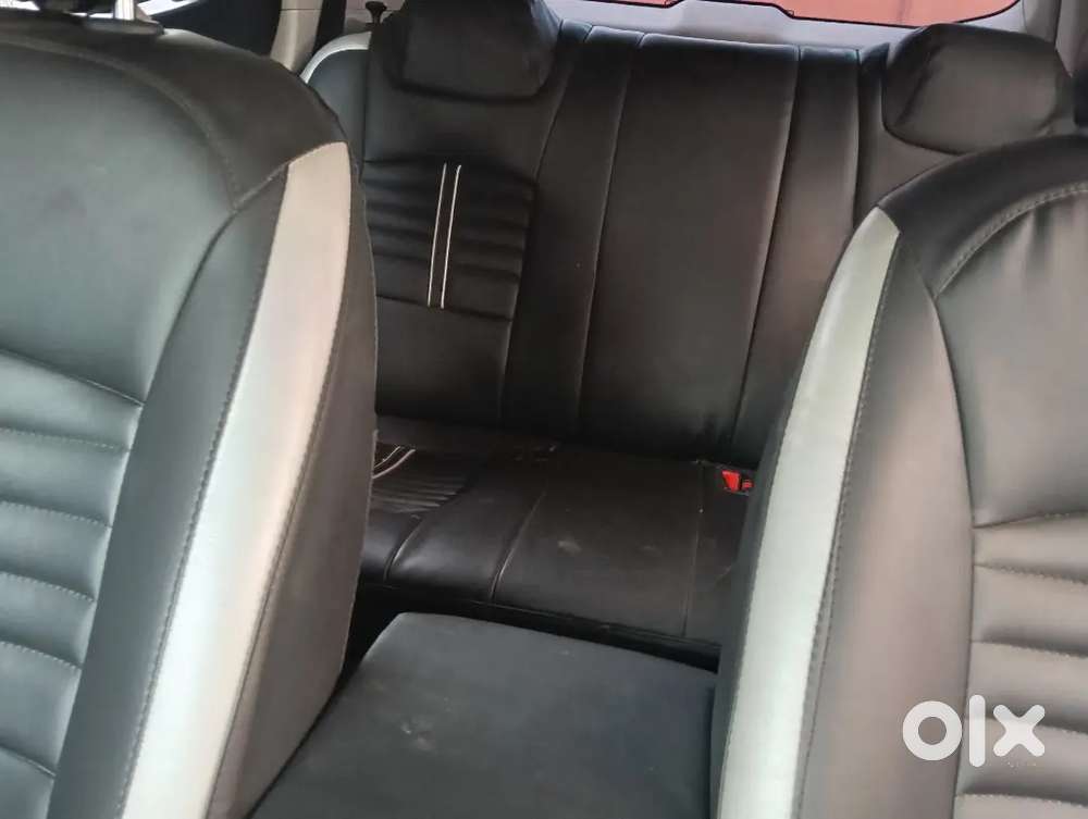 Mahindra Xuv300 2022 Diesel 60000 Km Driven