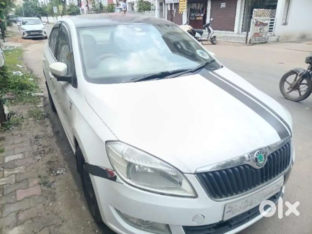 Skoda Rapid Diesel Manual 2013 Model
