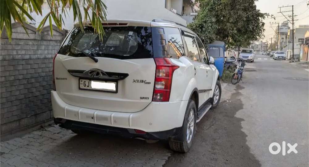 Xuv 500 Automatic_well Maintained
