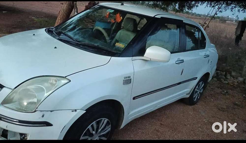 Maruti Suzuki Swift Dzire 2011