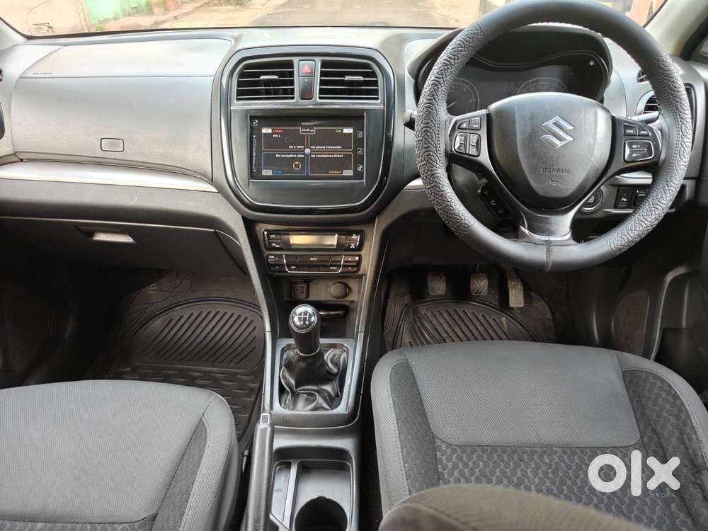 Maruti Suzuki Brezza Zdi+ Dual Tone, 2017, Diesel