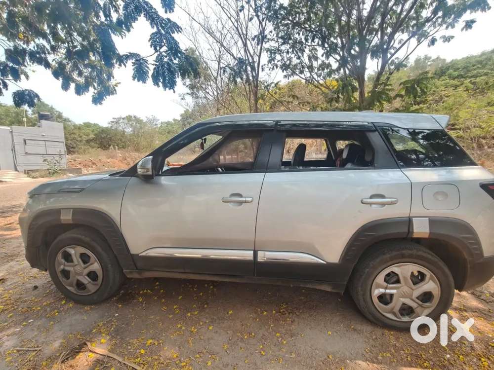 Maruti Suzuki Brezza 2023 Cng & Hybrids 70000 Km Driven